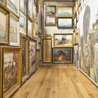 Síťové panelové rámy muzea